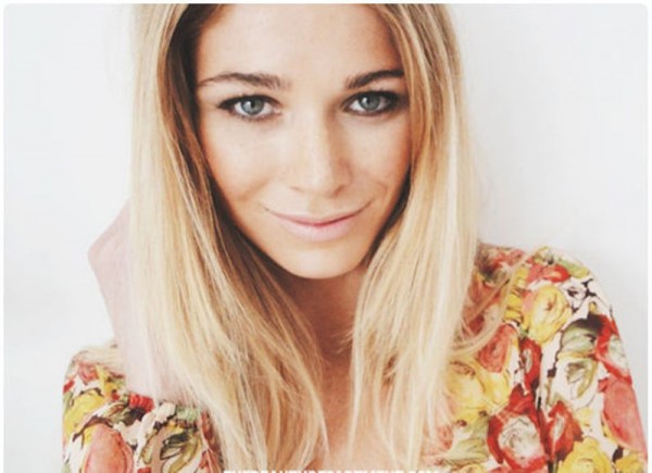 How To Apply Nude Lipstick Correctly